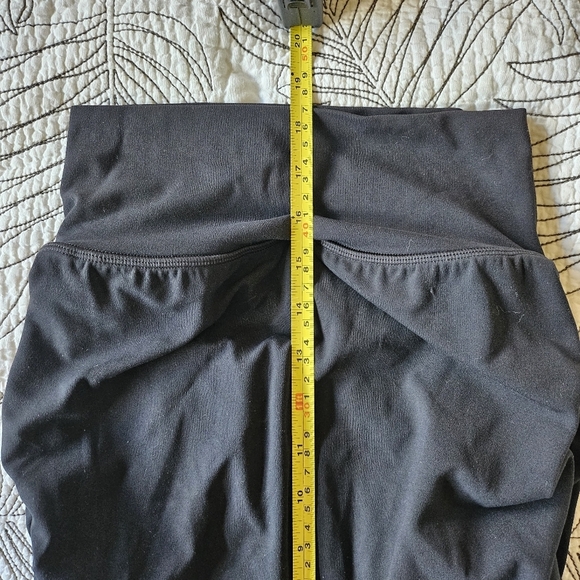 EUC Athleta Transcend Skort Xsmall Black - Picture 9 of 12